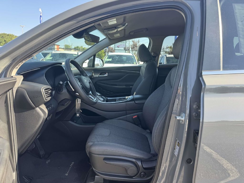 Used 2023 Hyundai Santa Fe SE AWD/4WD image 16