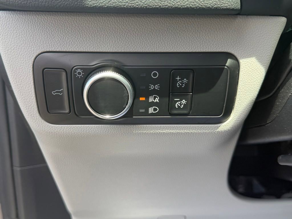 Used 2024 Ford Escape Active AWD/4WD image 21