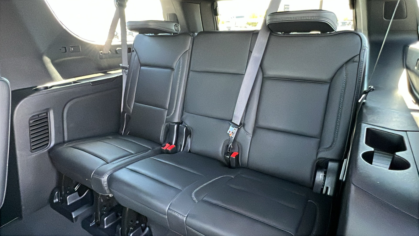 Certified 2025 GMC Yukon XL Denali AWD/4WD image 17