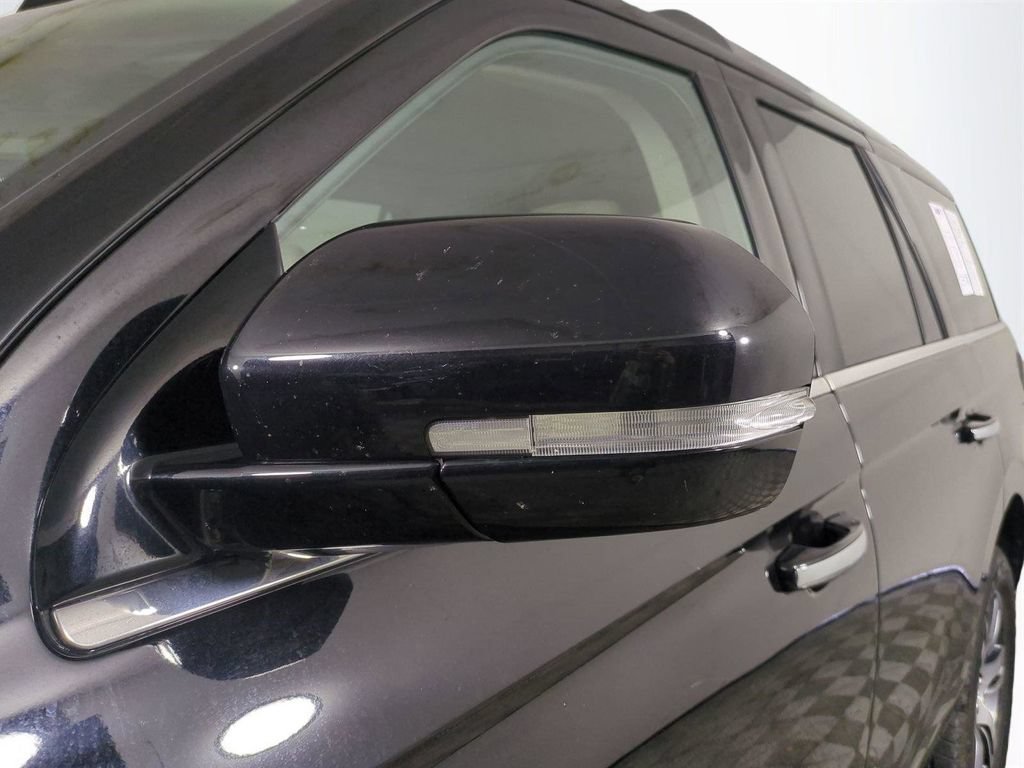 Used 2024 Ford Expedition Limited AWD/4WD image 12