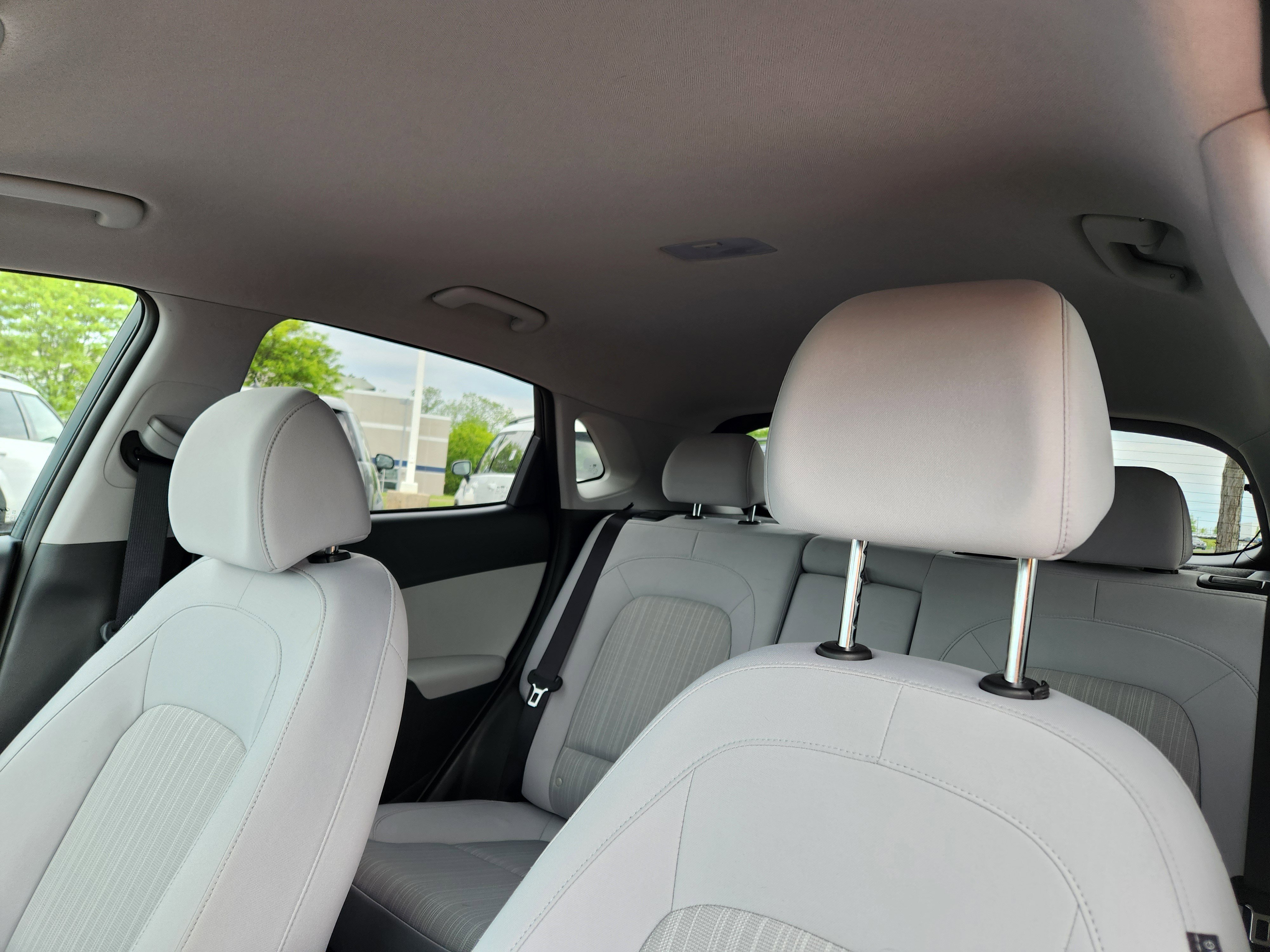 Used 2023 Hyundai Kona SEL AWD/4WD image 12