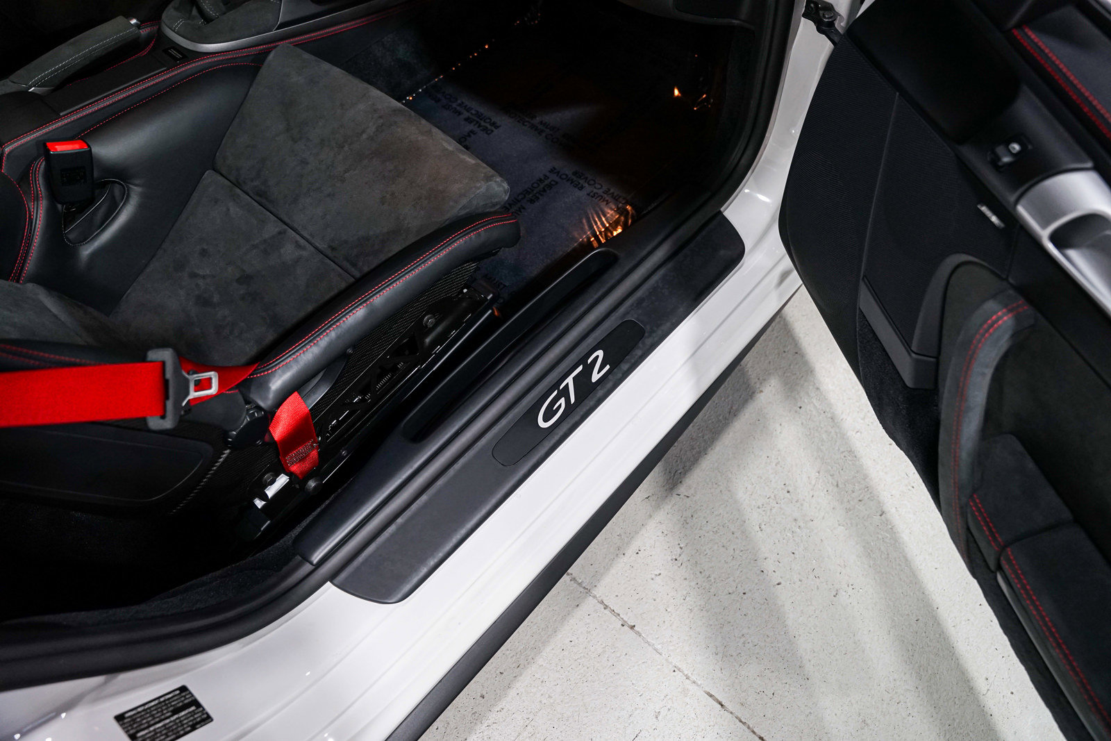 Used 2009 Porsche 911 GT2 image 27