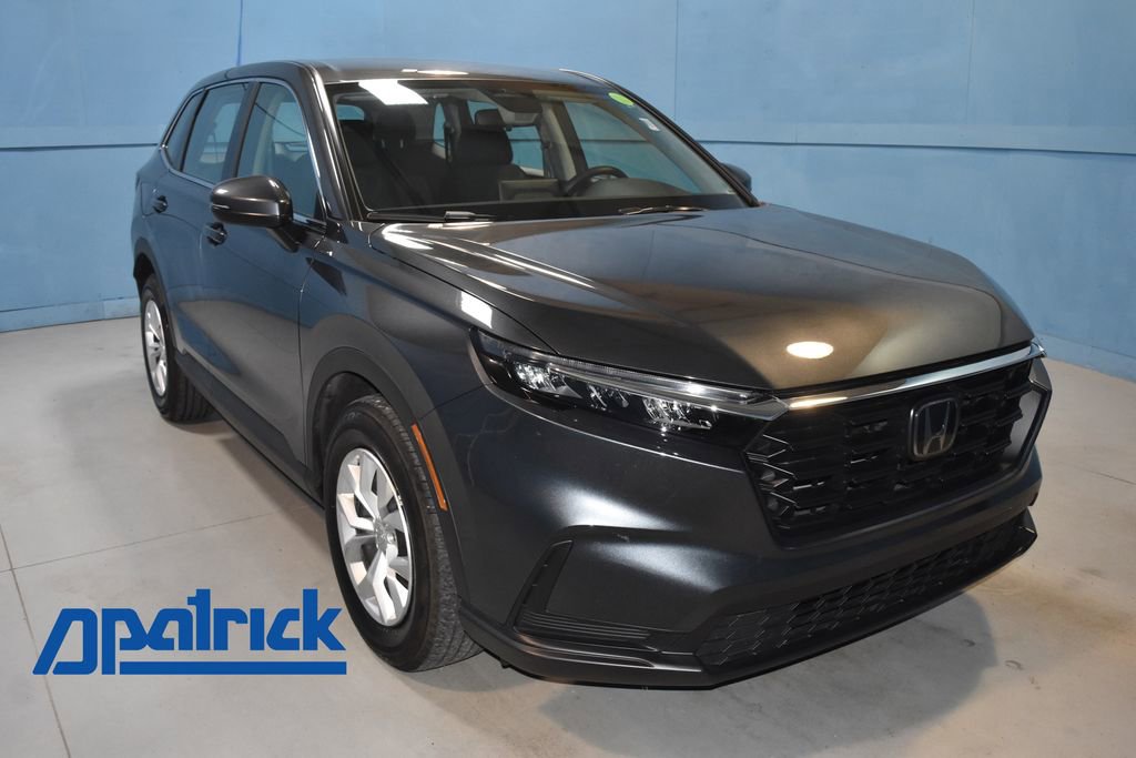 Used 2023 Honda CR-V LX image 1