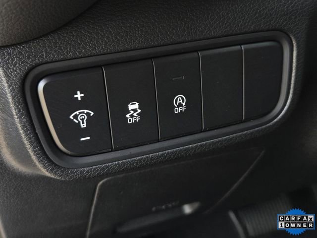 Certified 2025 Kia Soul S image 18