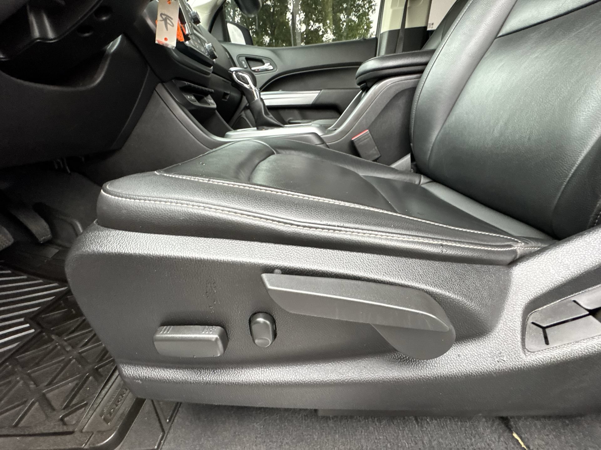 Certified 2022 Chevrolet Colorado ZR2 AWD/4WD image 12