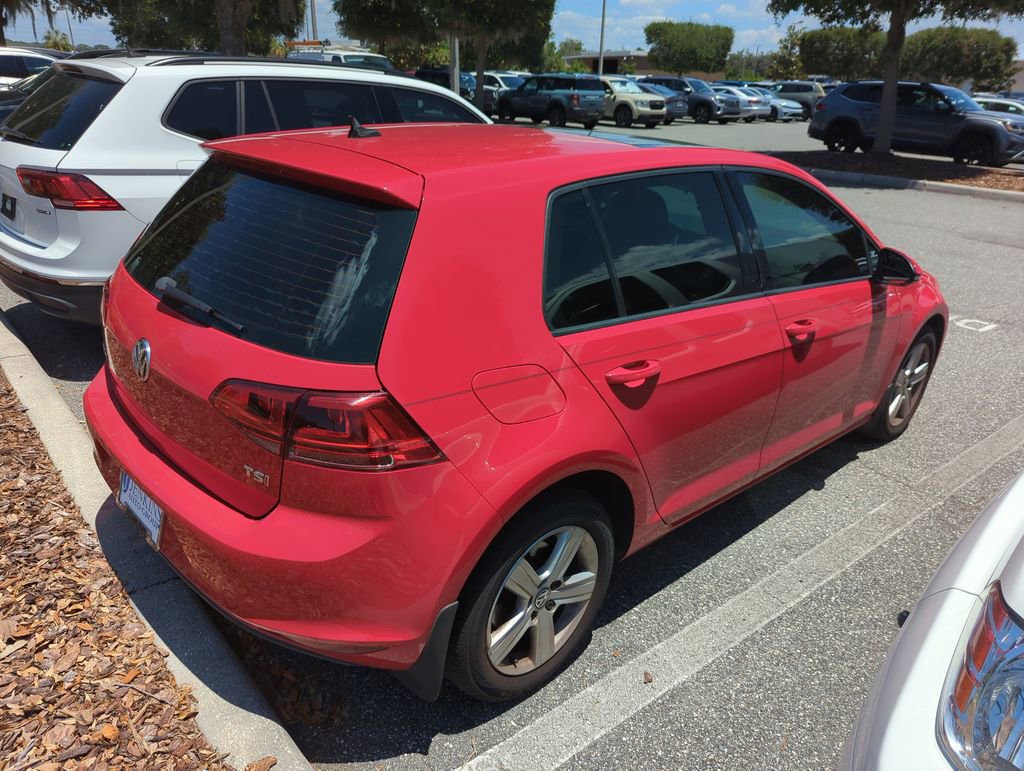 Used 2017 Volkswagen Golf Wolfsburg Edition FWD image 2
