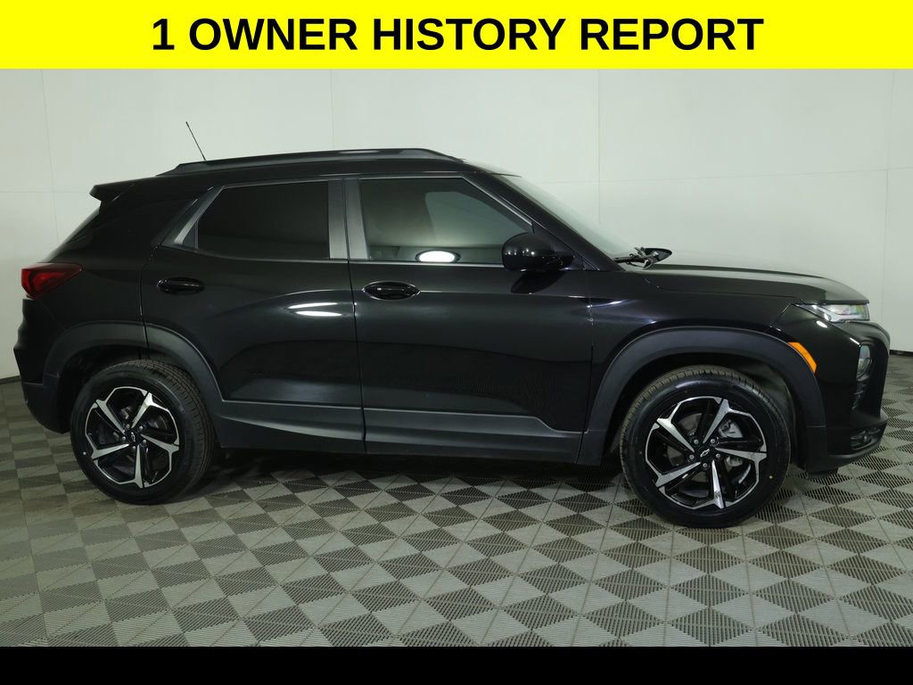 Used 2023 Chevrolet TrailBlazer RS w/ Convenience Package image 2
