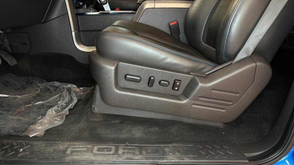 Used 2013 Ford F150 Raptor w/ Luxury Equipment Group image 20