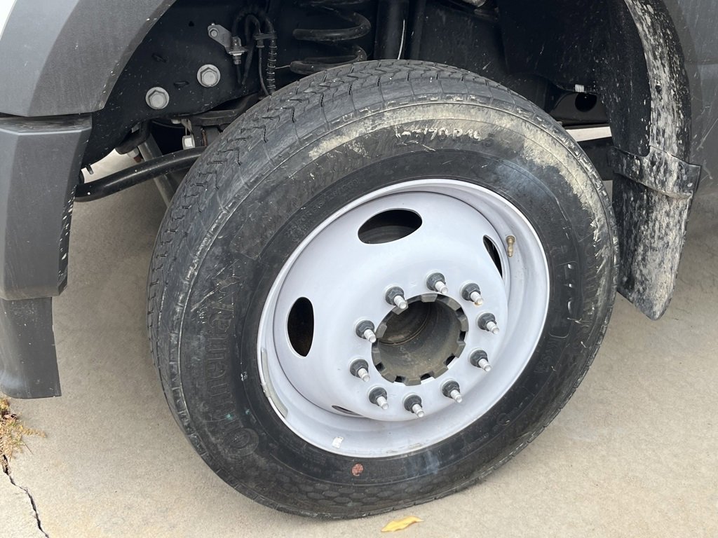 New 2024 Ford F450 XL image 5