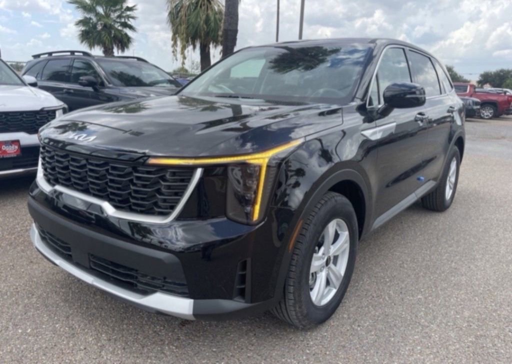 New 2026 Kia Sorento LX image 3
