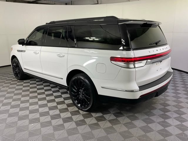 Used 2022 Lincoln Navigator L Black Label AWD/4WD image 4