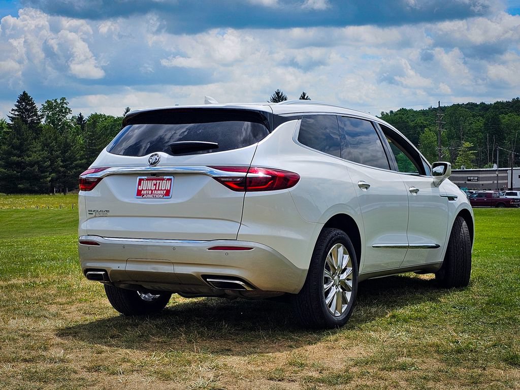 Used 2020 Buick Enclave Premium w/ Sun and Sites Package AWD/4WD image 3