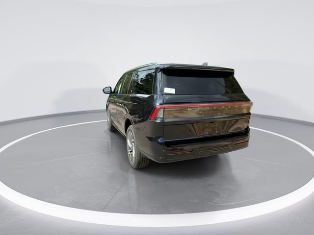 New 2026 Lincoln Navigator Reserve AWD/4WD image 6