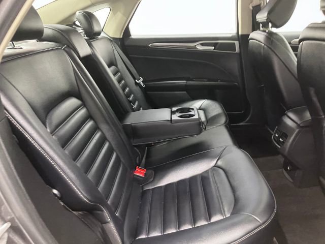 Used 2020 Ford Fusion SEL image 23