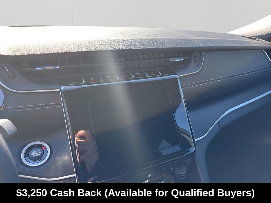 New 2025 Jeep Grand Cherokee Laredo X w/ Luxury Tech Group I RWD image 37