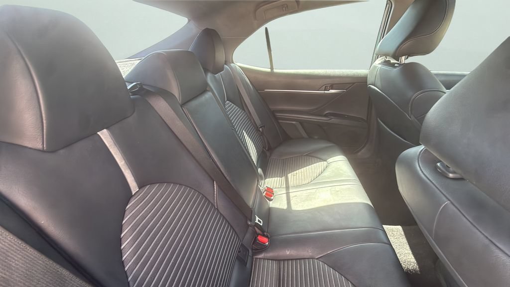 Used 2019 Toyota Camry SE FWD image 24