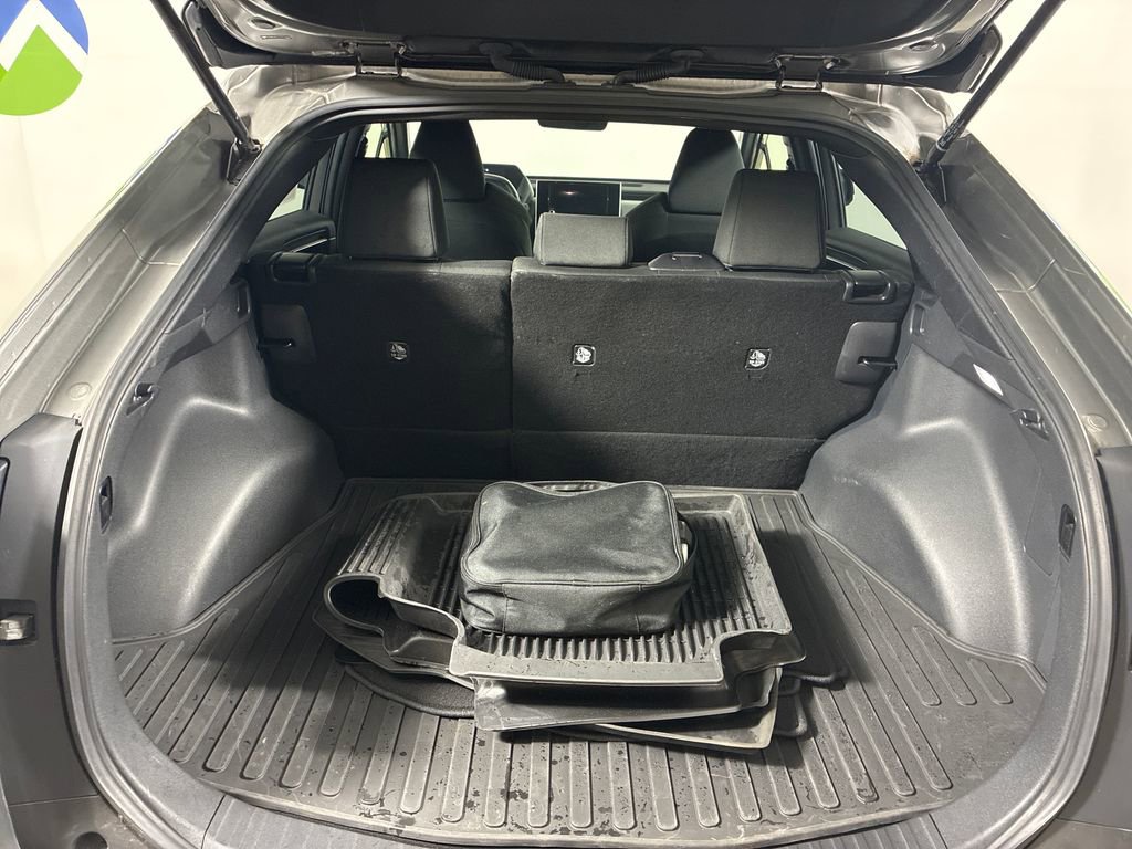 Used 2024 Subaru Solterra AWD/4WD image 13