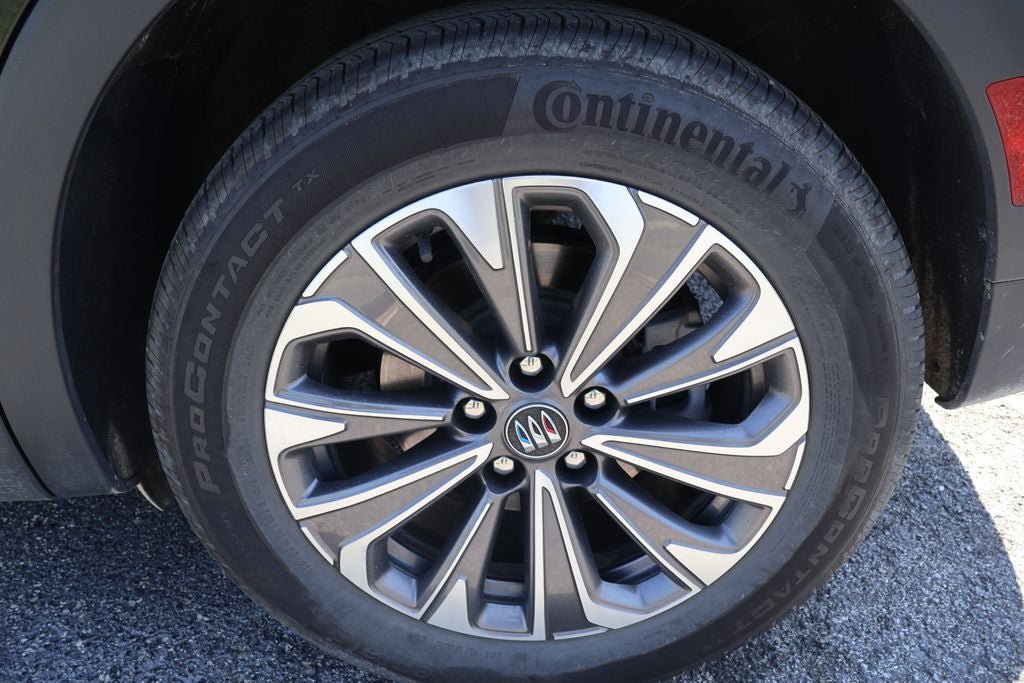 Used 2024 Buick Envision Preferred AWD/4WD image 9