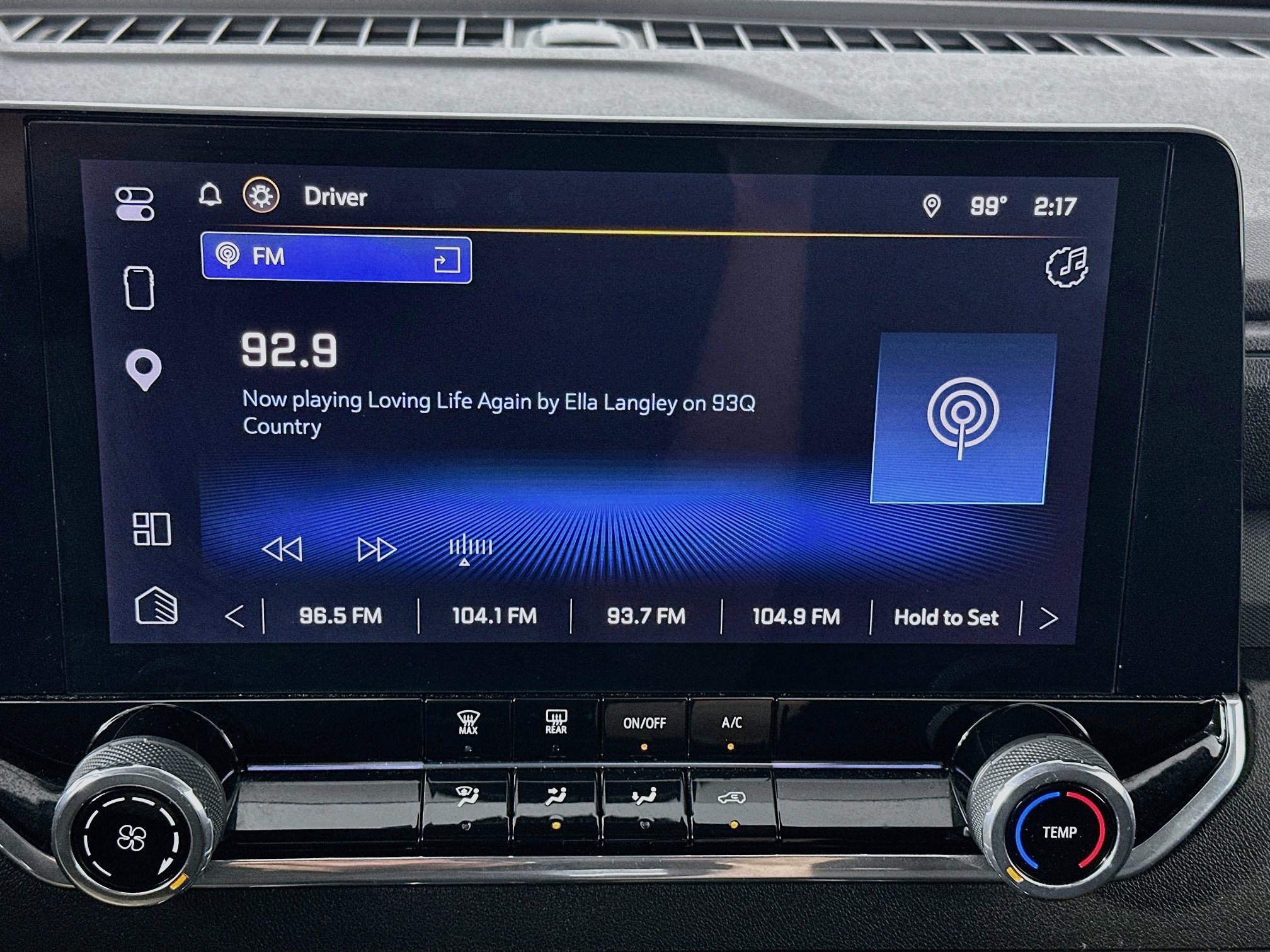 Used 2024 Chevrolet Colorado Trail Boss w/ Technology Package AWD/4WD image 21