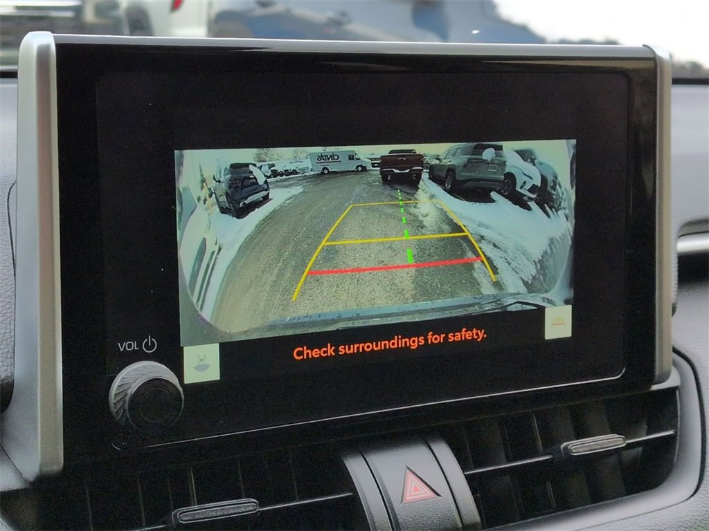 Used 2024 Toyota RAV4 LE image 15