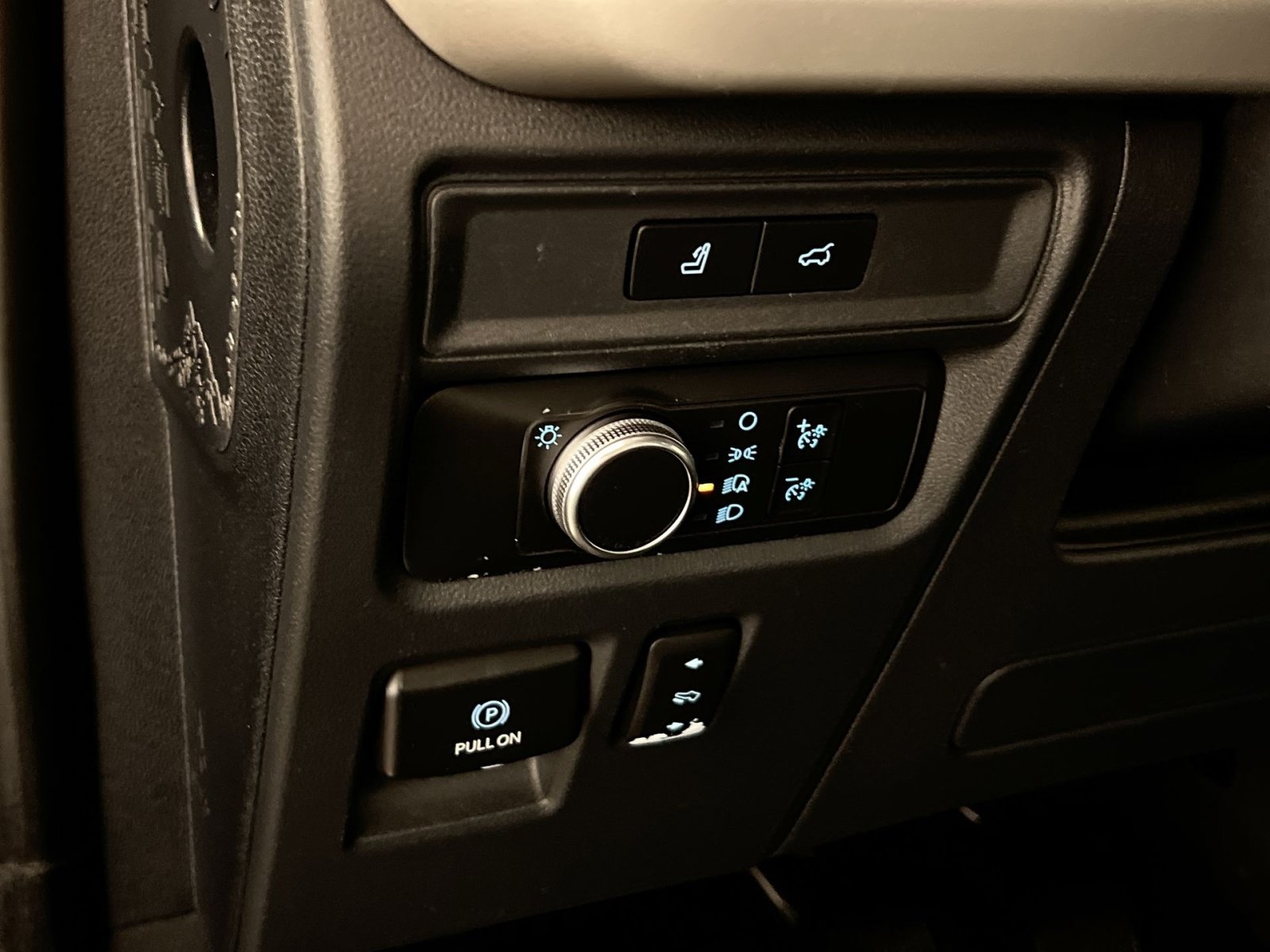 Used 2022 Ford Expedition Max XLT RWD image 32
