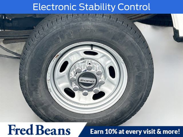 Certified 2019 Ford F250 XL w/ Power Equipment Group image 32