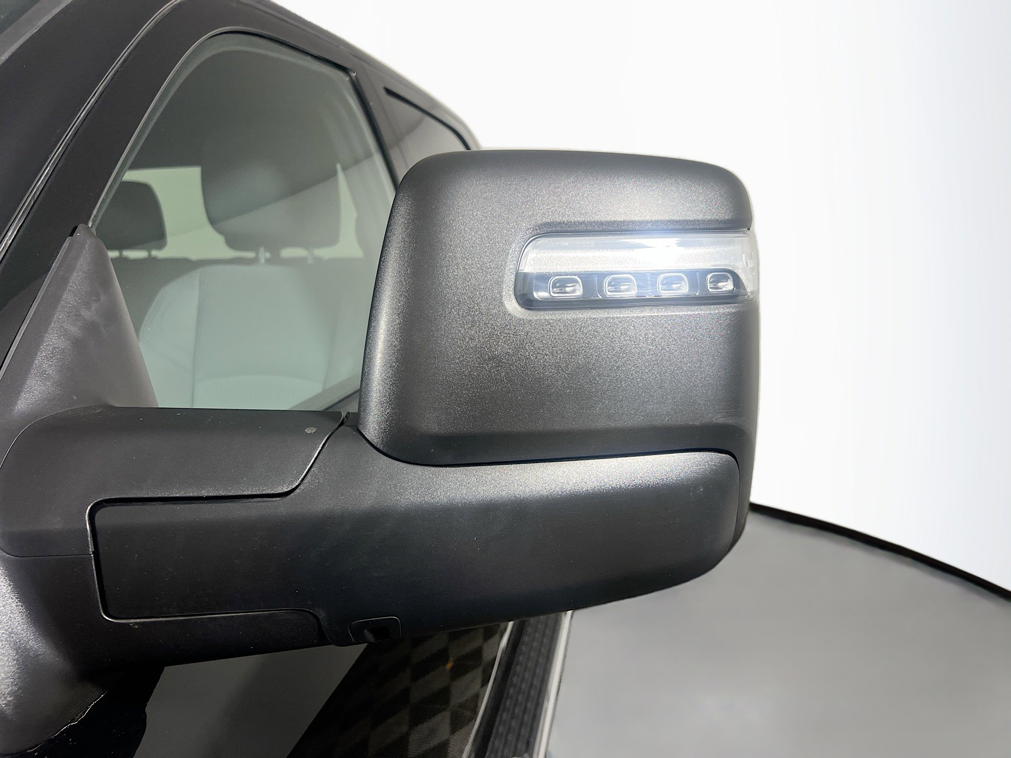 Used 2024 RAM 2500 Big Horn w/ Bed Utility Group image 12