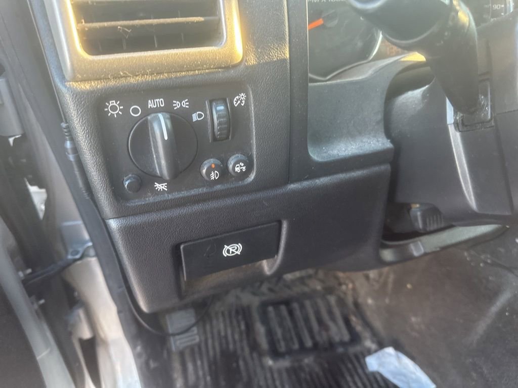 Used 2010 Chevrolet Colorado LT image 18