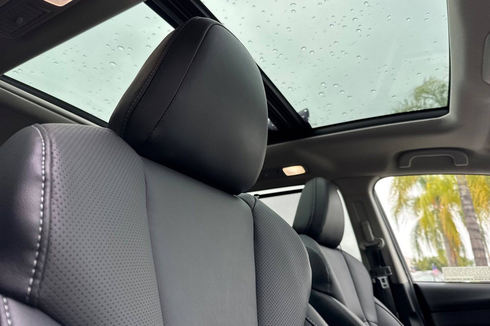 Used 2025 Subaru Ascent Limited AWD/4WD image 18
