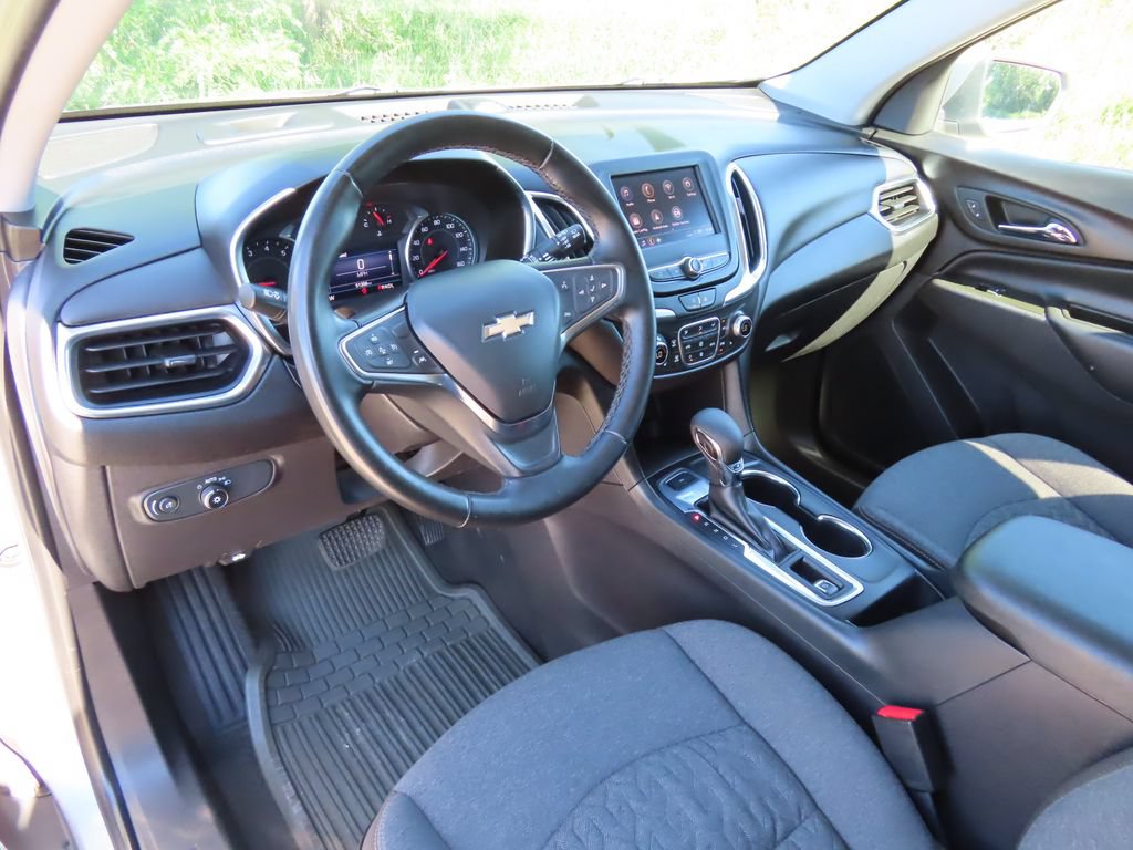 Used 2024 Chevrolet Equinox LT AWD/4WD image 22