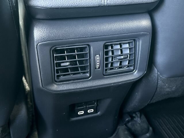 Used 2024 Toyota RAV4 XSE w/ Weather Package AWD/4WD image 15