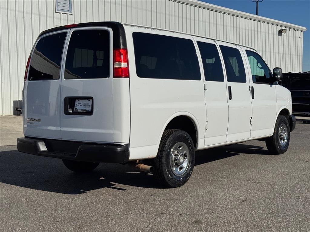 Used 2014 Chevrolet Express 2500 LS image 3