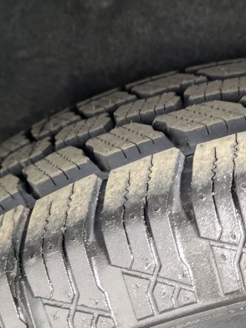 Used 2023 Chrysler Pacifica Touring-L image 7