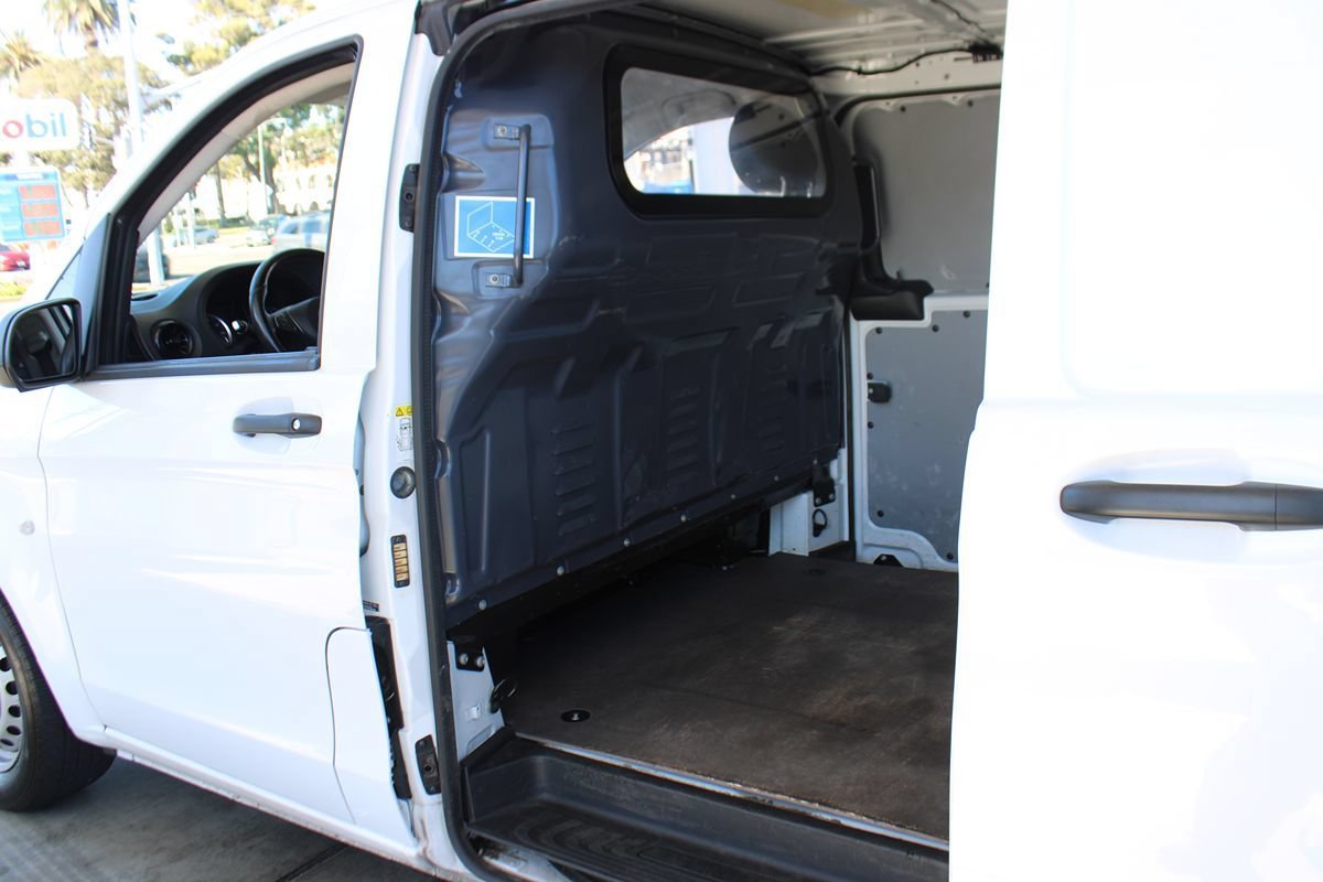 Used 2022 Mercedes-Benz Metris image 31