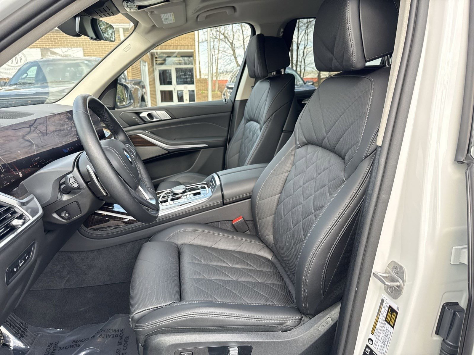 Used 2026 BMW X7 xDrive40i image 13