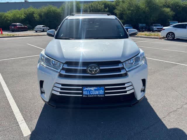 Used 2019 Toyota Highlander XLE FWD image 8