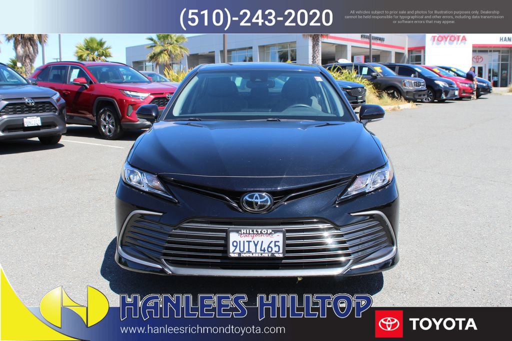 Used 2023 Toyota Camry LE w/ Convenience Package FWD image 4