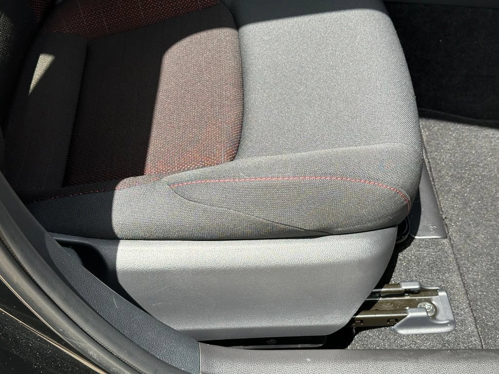 Certified 2026 Toyota Corolla SE w/ SE Premium Package FWD image 23