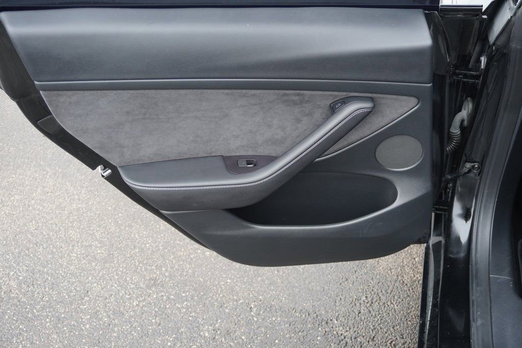 Used 2023 Tesla Model 3 Long Range image 29