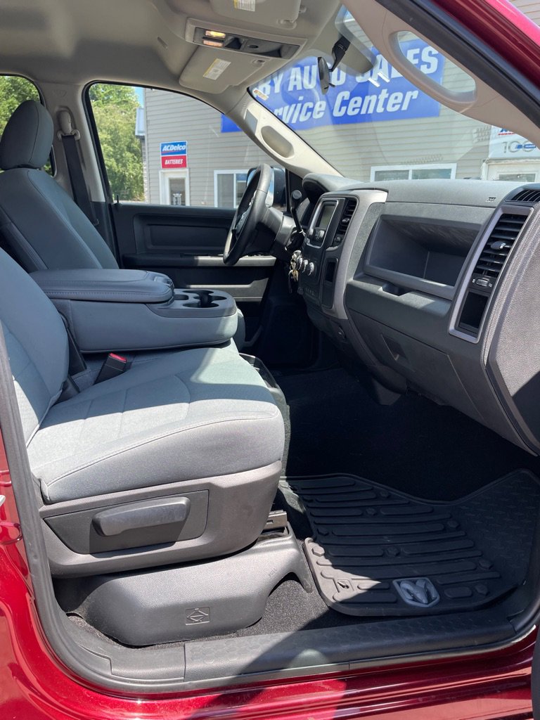 Used 2018 RAM 2500 Tradesman w/ Chrome Appearance Group AWD/4WD image 25