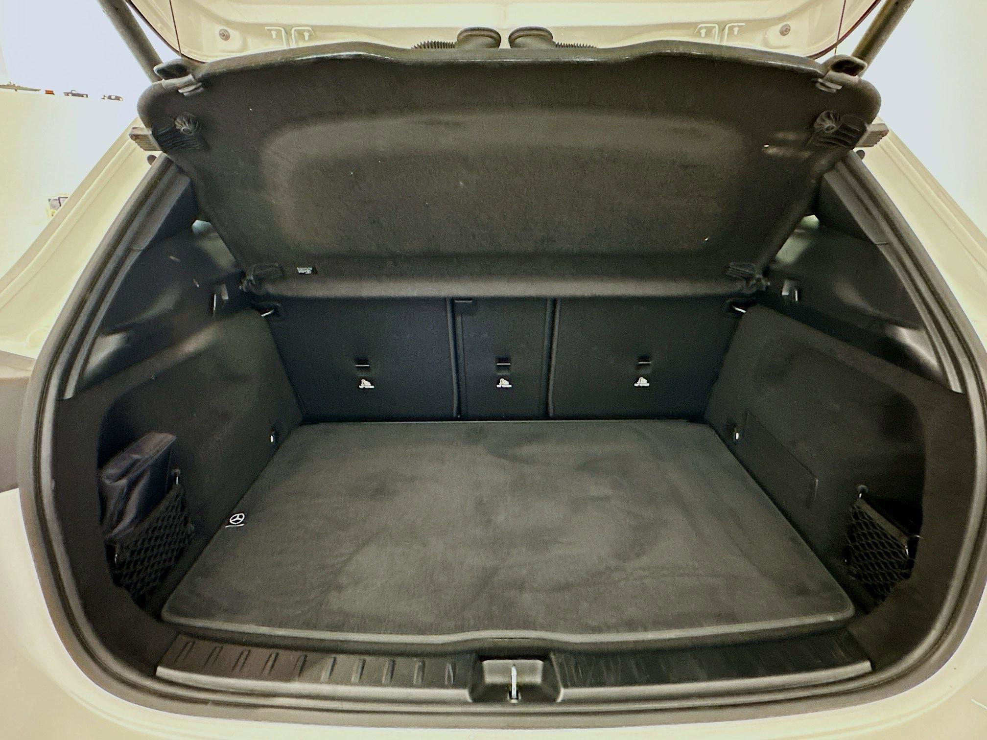 Used 2025 Mercedes-Benz GLA 250 4MATIC image 30