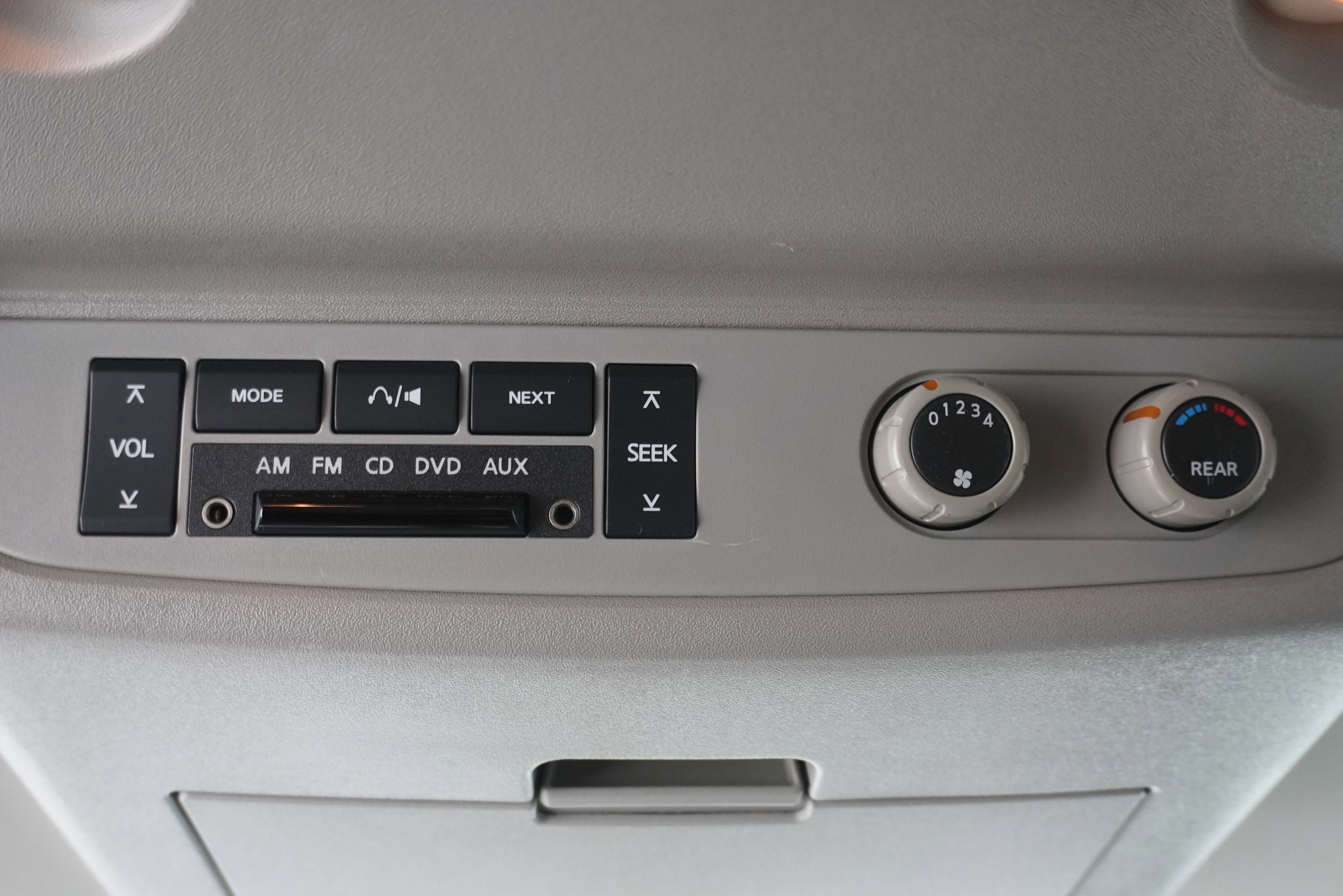 Used 2007 Nissan Armada SE w/ Bose Pkg RWD image 15