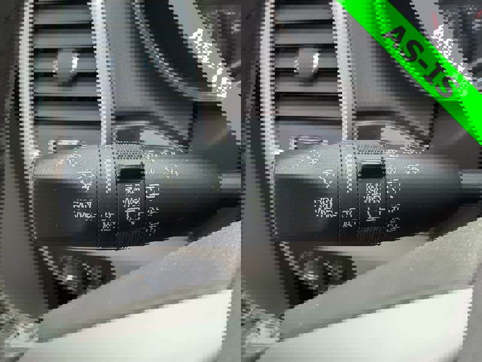 Used 2011 Jeep Grand Cherokee Laredo image 25