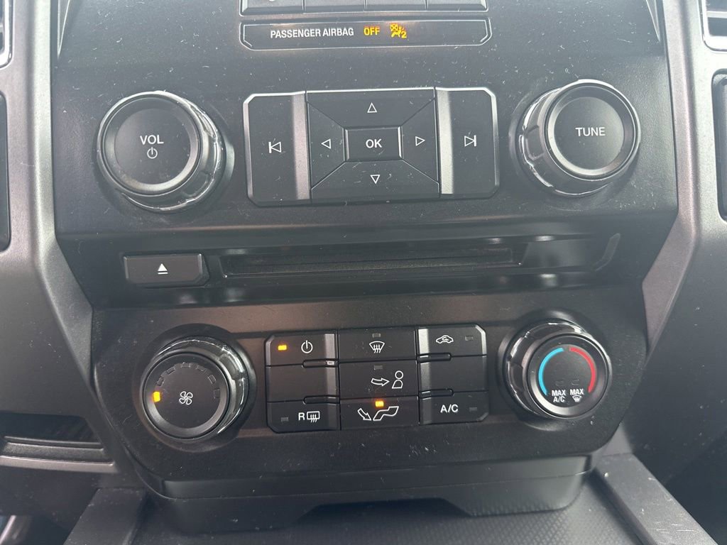 Used 2015 Ford F150 XLT w/ Equipment Group 301A Mid AWD/4WD image 21