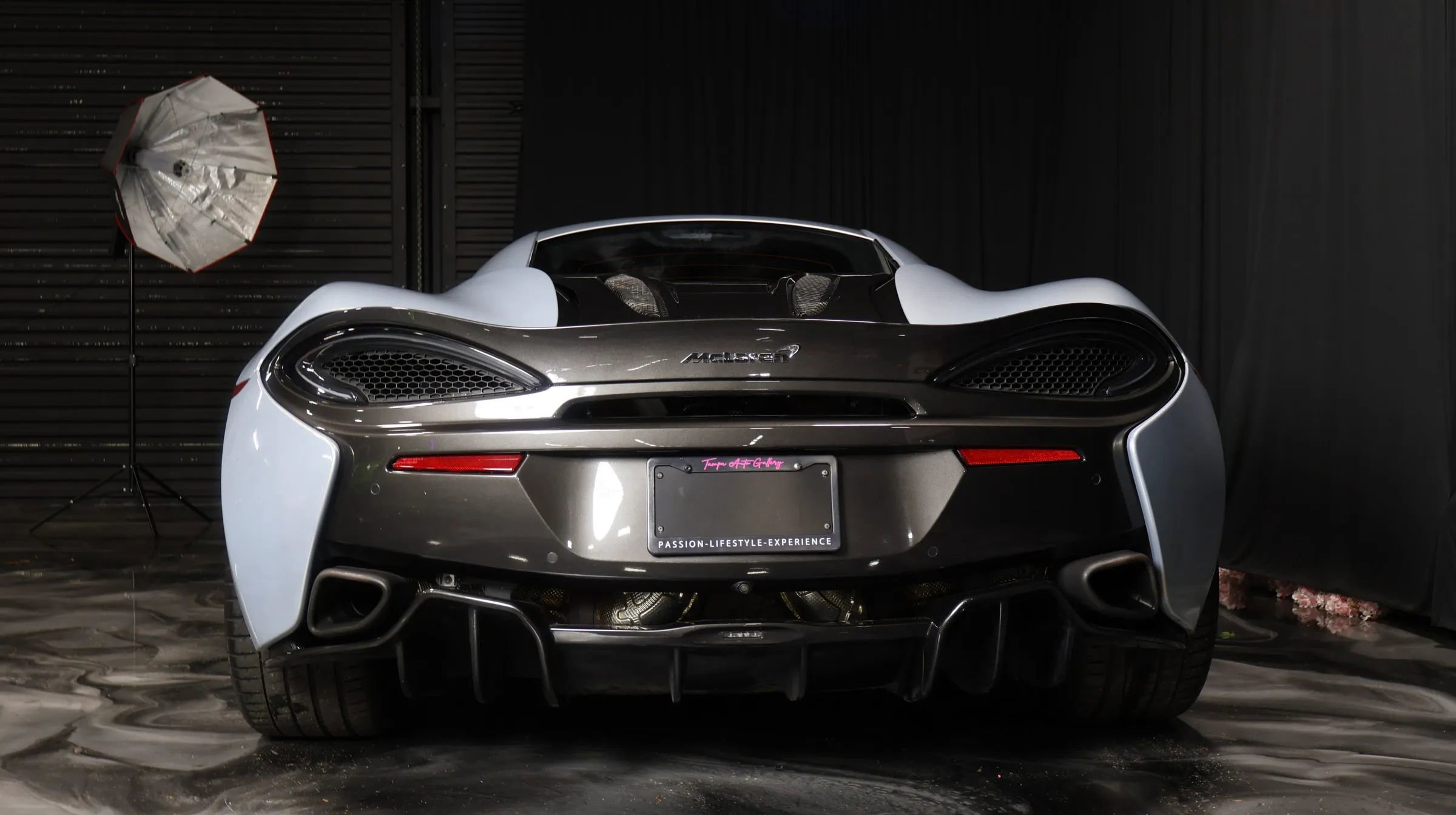 Used 2017 McLaren 570S Coupe image 5