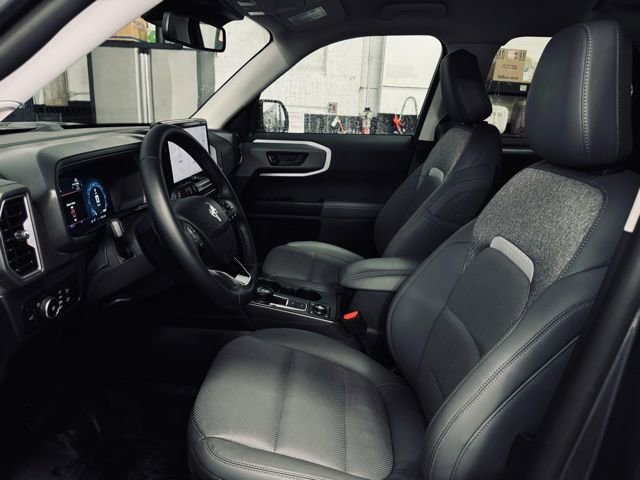 Used 2025 Ford Bronco Sport Badlands image 17