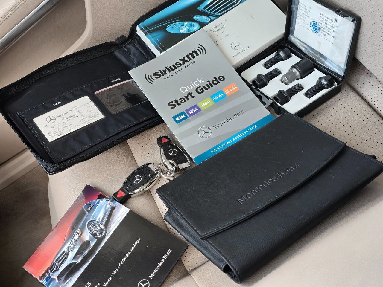 Used 2014 Mercedes-Benz E 350 4MATIC Wagon w/ Premium 1 Package image 24