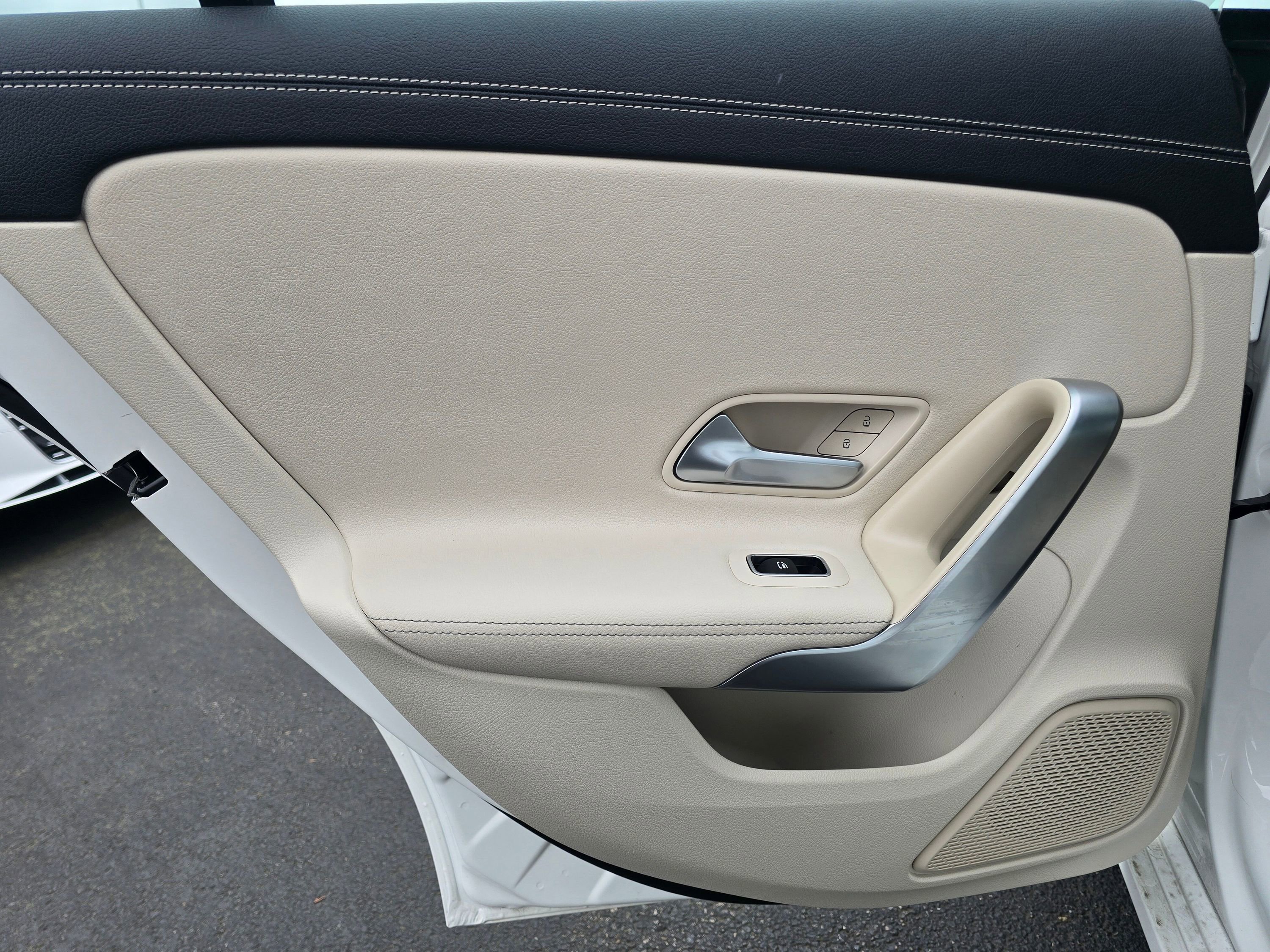 Used 2025 Mercedes-Benz CLA 250 4MATIC image 19