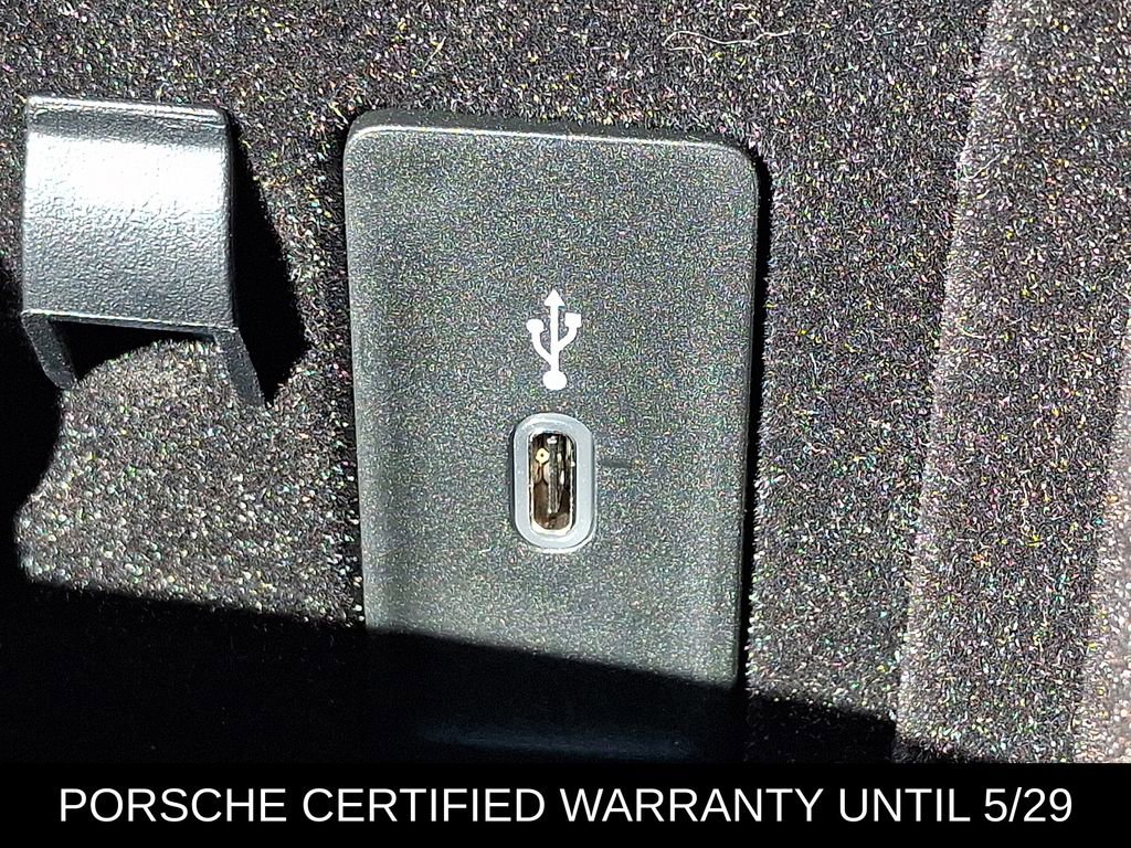 Used 2023 Porsche Panamera 4 image 26