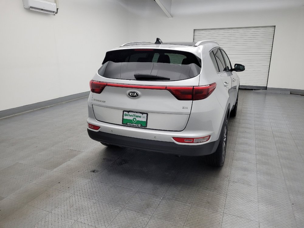 Used 2017 Kia Sportage EX w/ EX Technology Package image 7